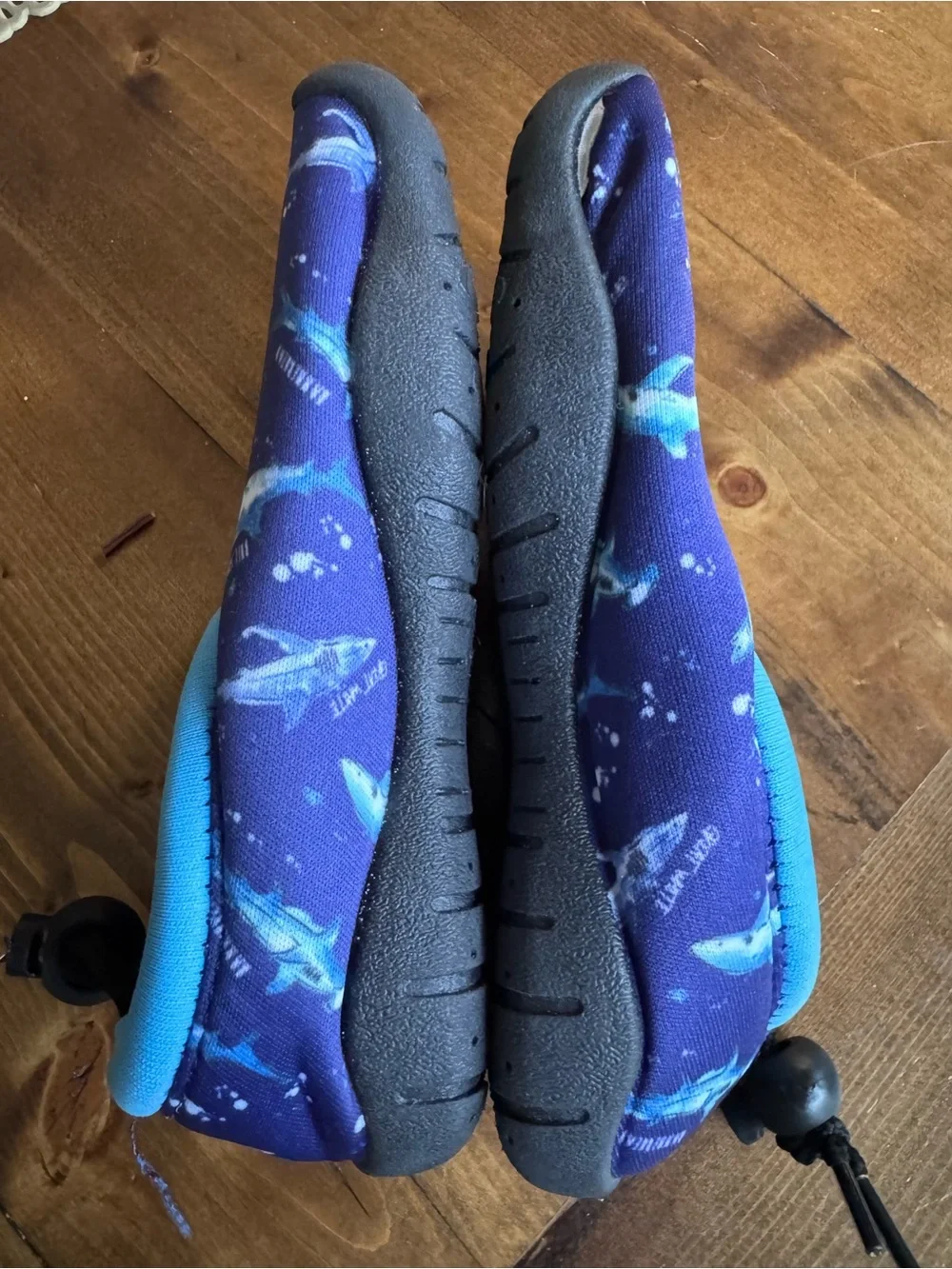 Tommy Bahama Blue Shark-Print Kids Water Shoes